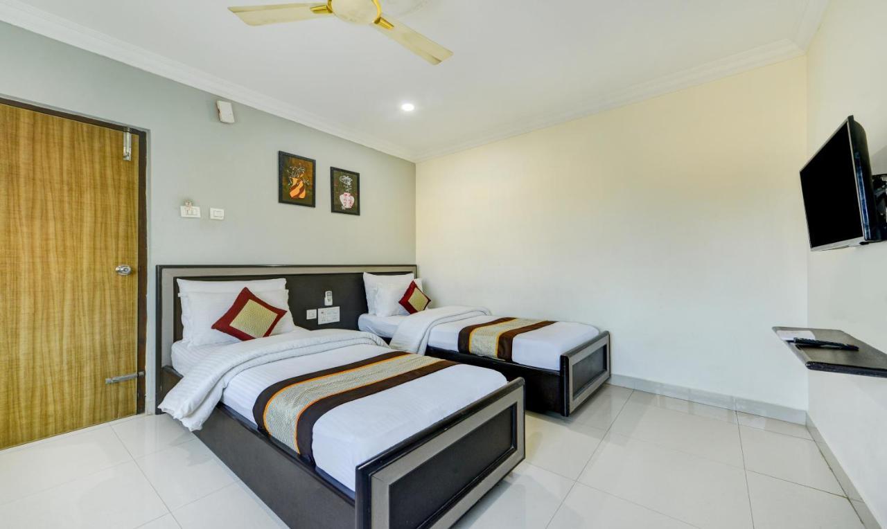 Hotel Sal Inn - Near Airport Τσενάι Εξωτερικό φωτογραφία