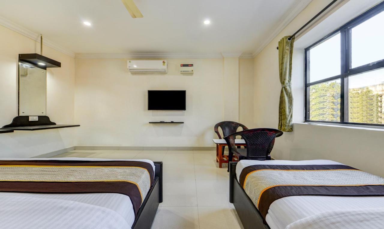 Hotel Sal Inn - Near Airport Τσενάι Εξωτερικό φωτογραφία